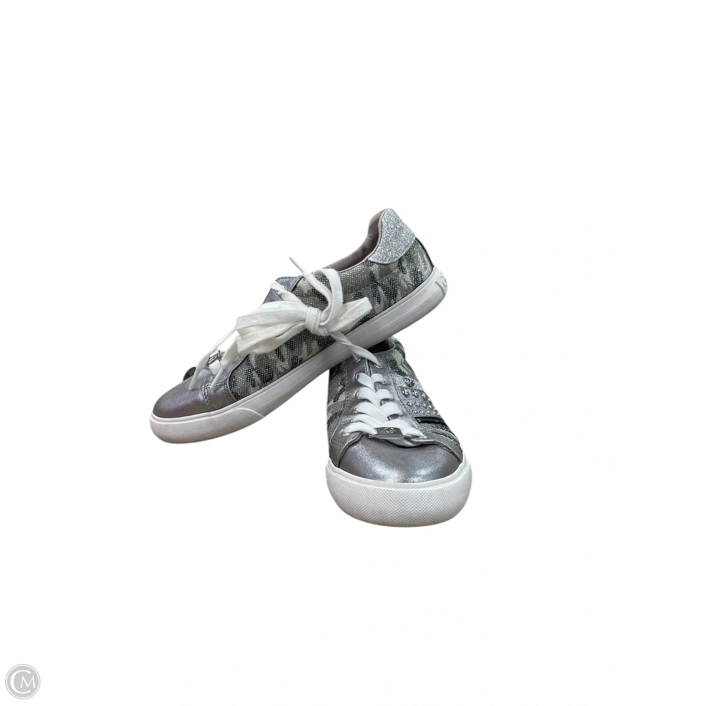 Shoes Sneakers By Clothes Mentor In Silver, Size: 8.5