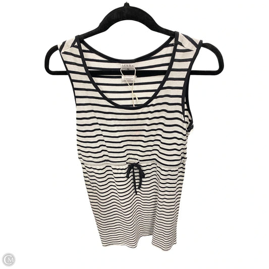 Dress Casual Short By Serra In Maroon, Size: M