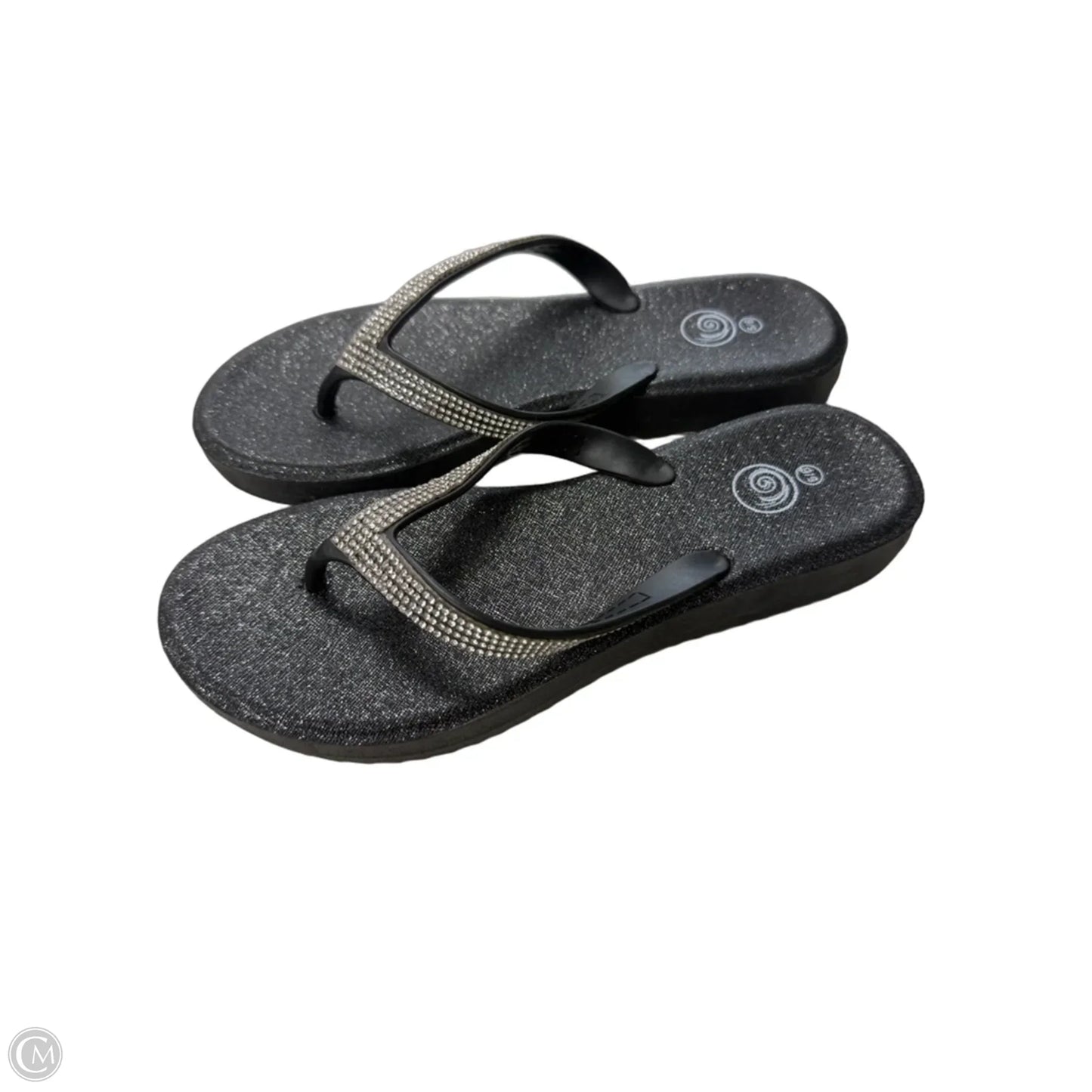 Sandals Flip Flops By Clothes Mentor In Silver & White, Size: 5.5