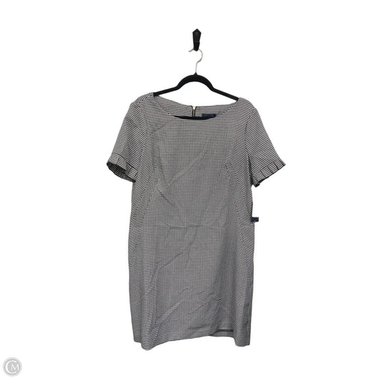 Dress Casual Short By Tommy Hilfiger In Black & White, Size: 16