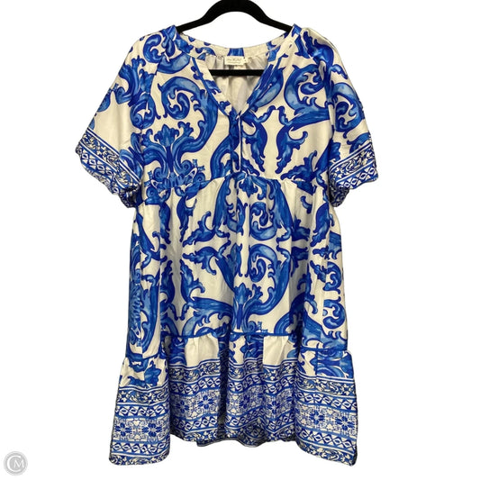Dress Casual Short By Clothes Mentor In Blue & White, Size: L