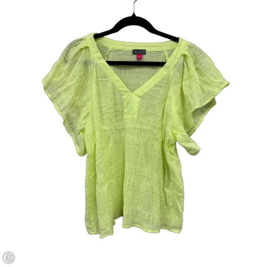 Top Short Sleeve By Vince Camuto In Yellow, Size: L