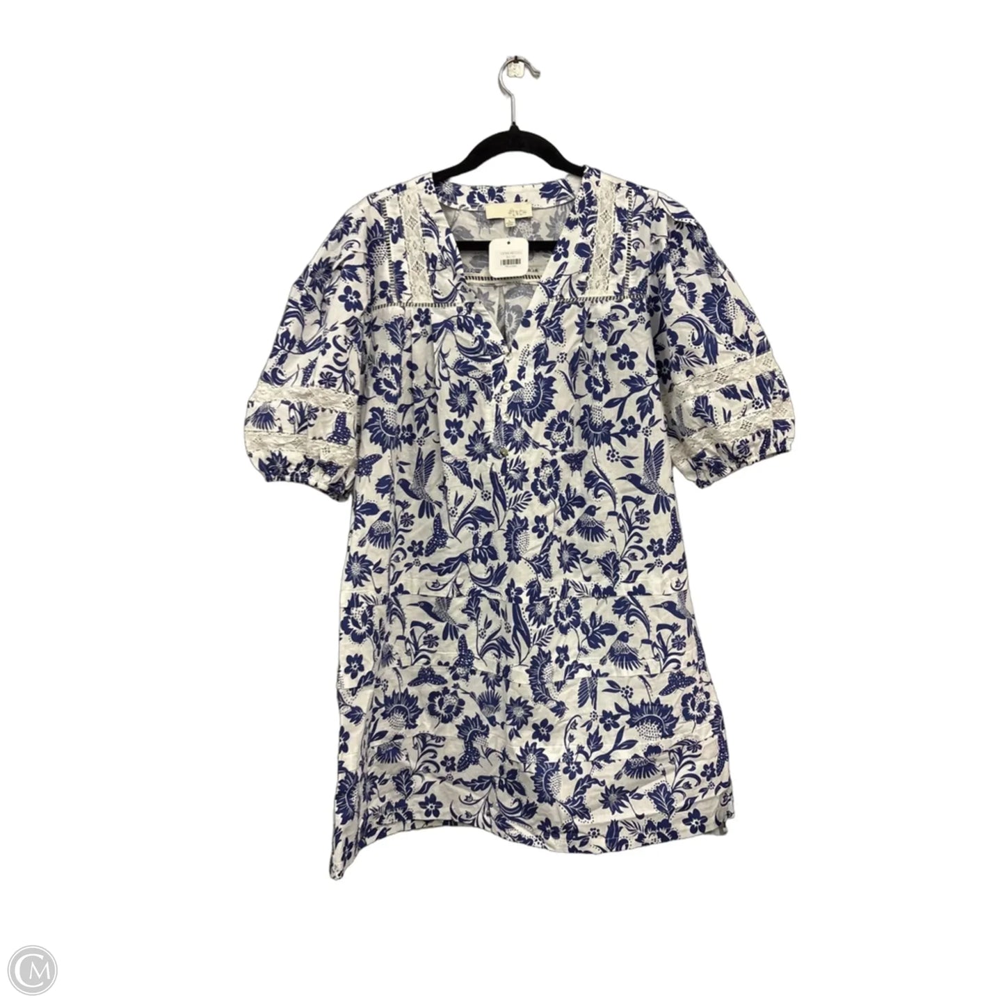 Dress Casual Short By Pinch In Blue & White, Size: L