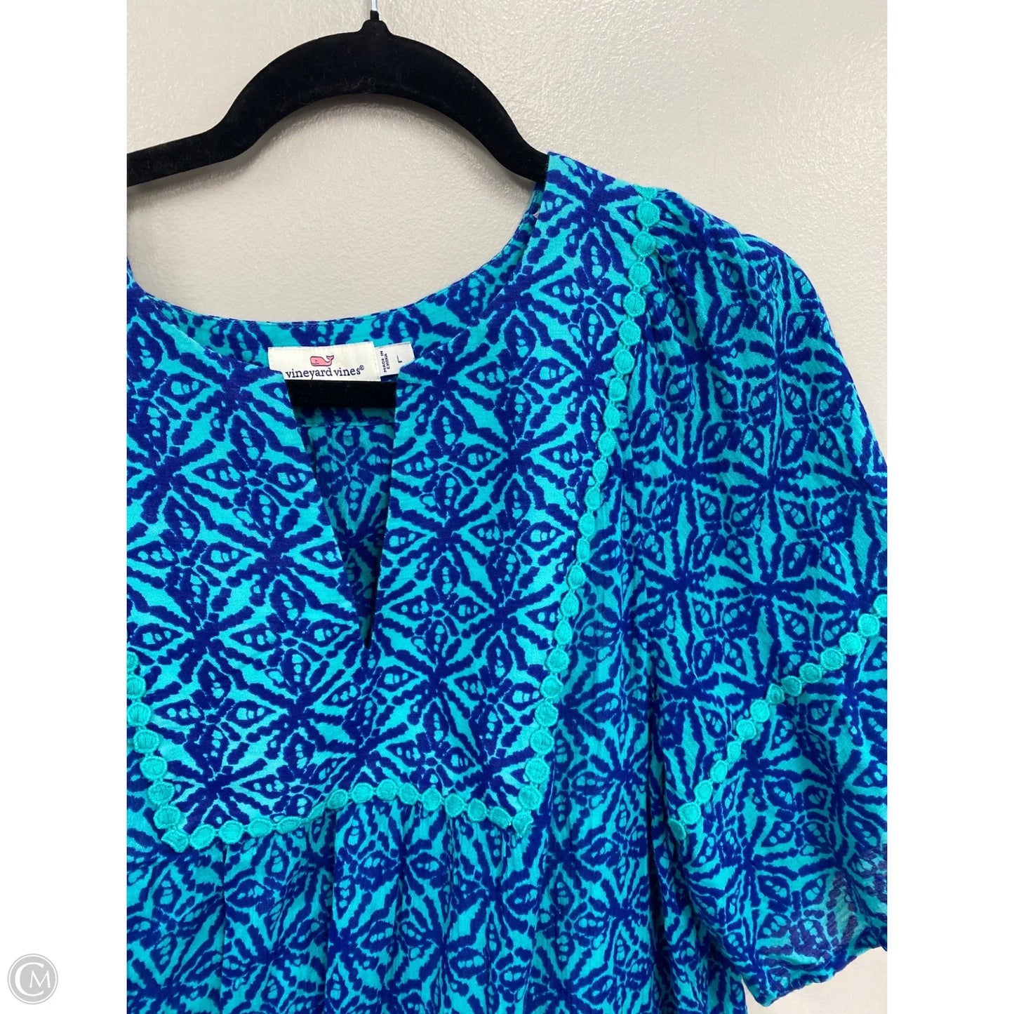 Dress Casual Short By Vineyard Vines In Blue & Green, Size: L