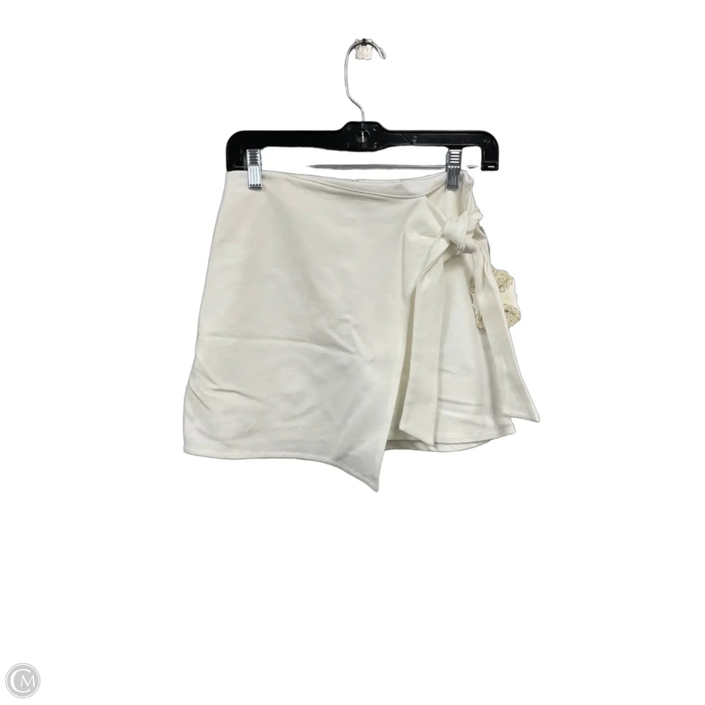 Skirt Mini & Short By Altard State In Cream, Size: S