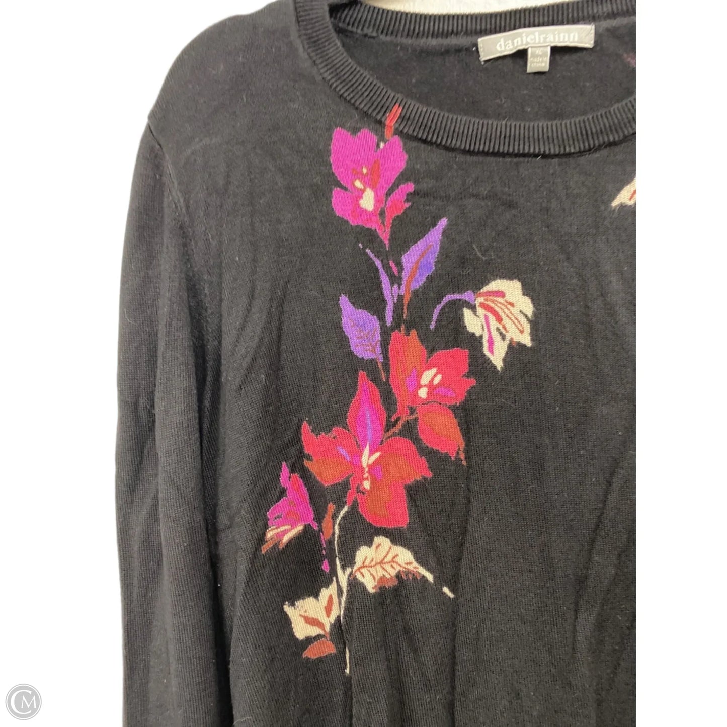 Sweater By Daniel Rainn In Black & Pink, Size: Xl