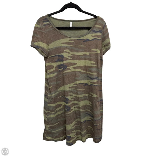 Dress Casual Short By Z Supply In Camouflage Print, Size: S