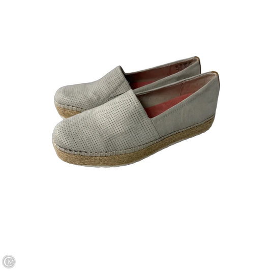Shoes Flats By Dr Scholls In Grey, Size: 8