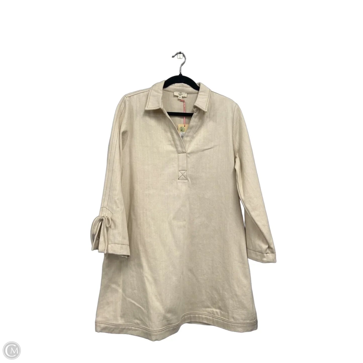 Dress Casual Short By Entro In Cream Denim, Size: L