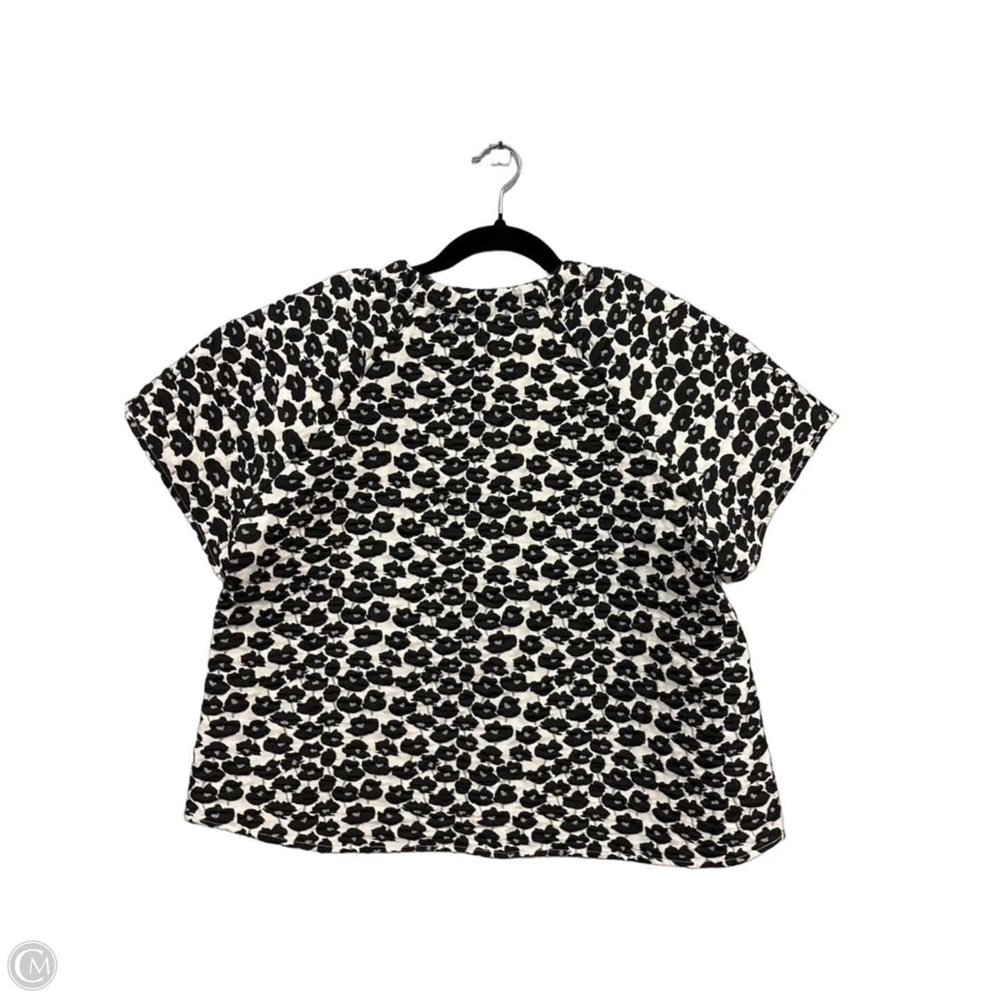 Top Short Sleeve By Clothes Mentor In Black & White, Size: Xl