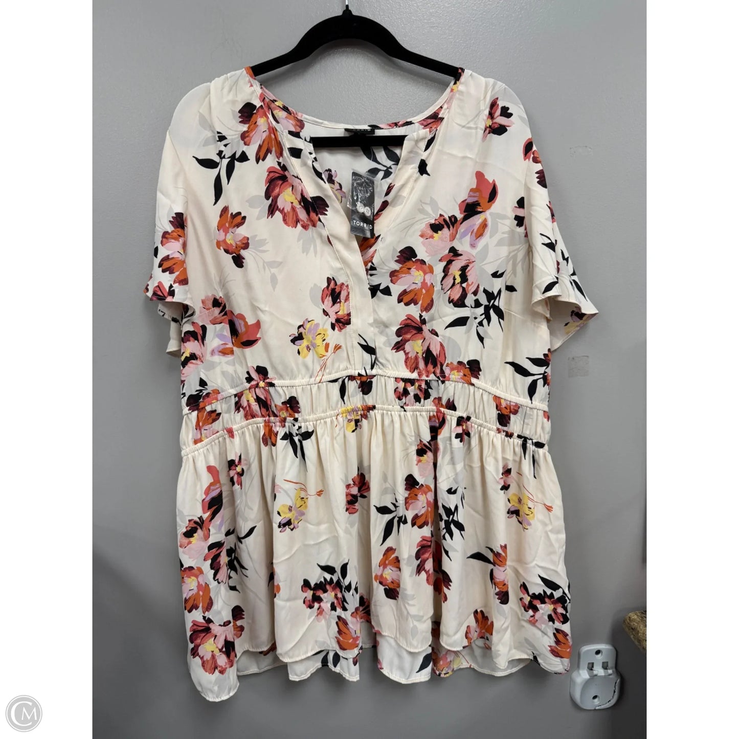 Short Sleeve Top By Torrid In Floral Print, Size: 3x