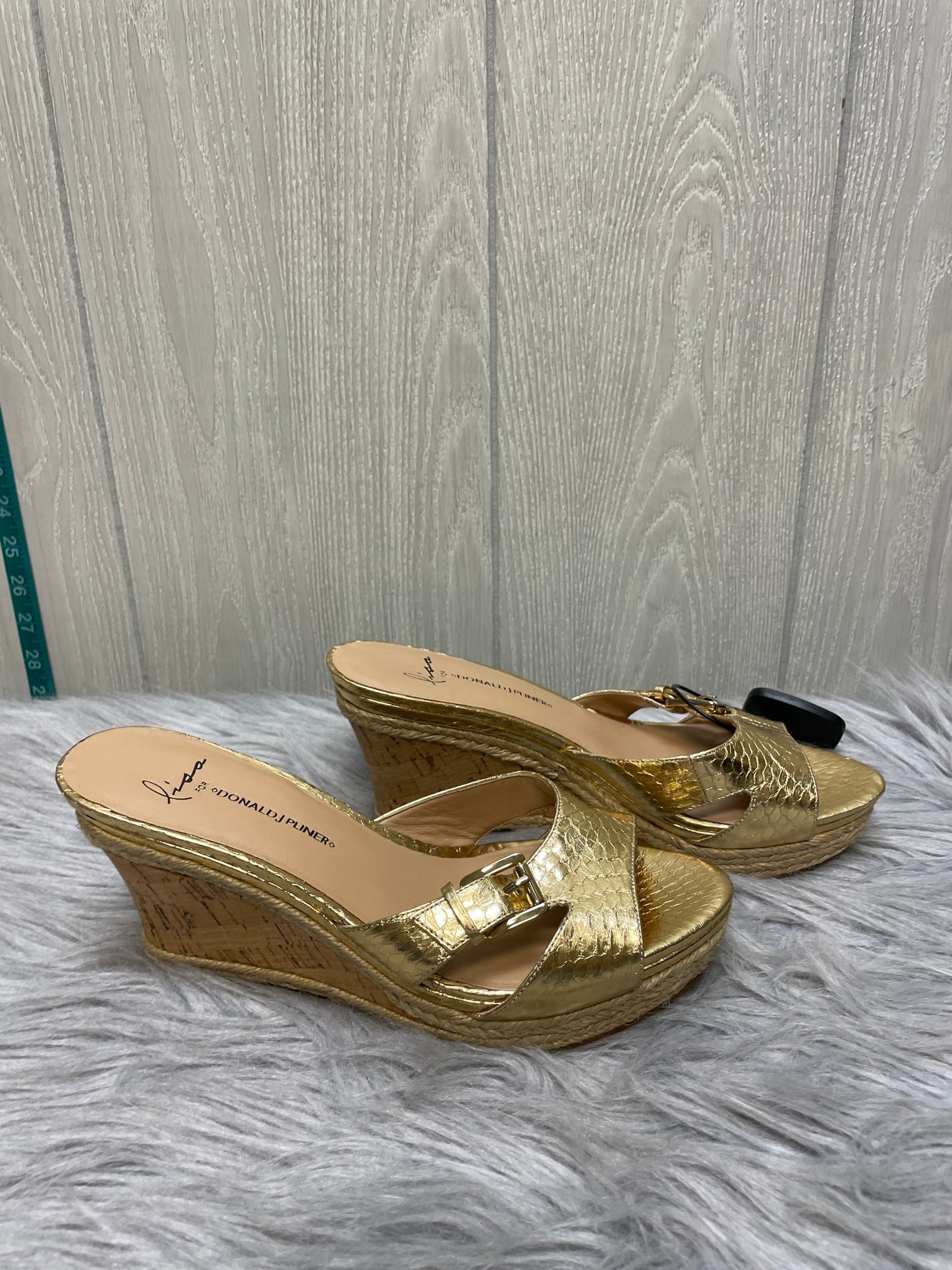 Sandals Heels Wedge By Donald Pliner In Gold, Size: 7