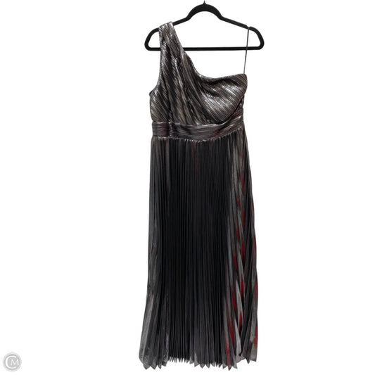 Dress Casual Maxi By Fashion Nova In Silver, Size: 1x