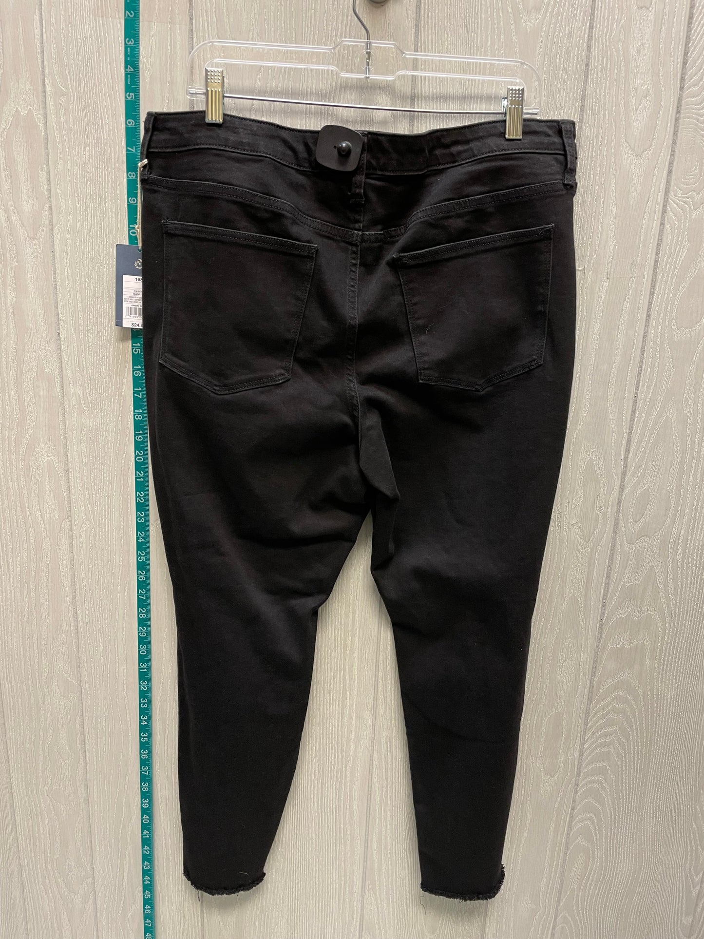 Black Denim Jeans Skinny Universal Thread, Size 16