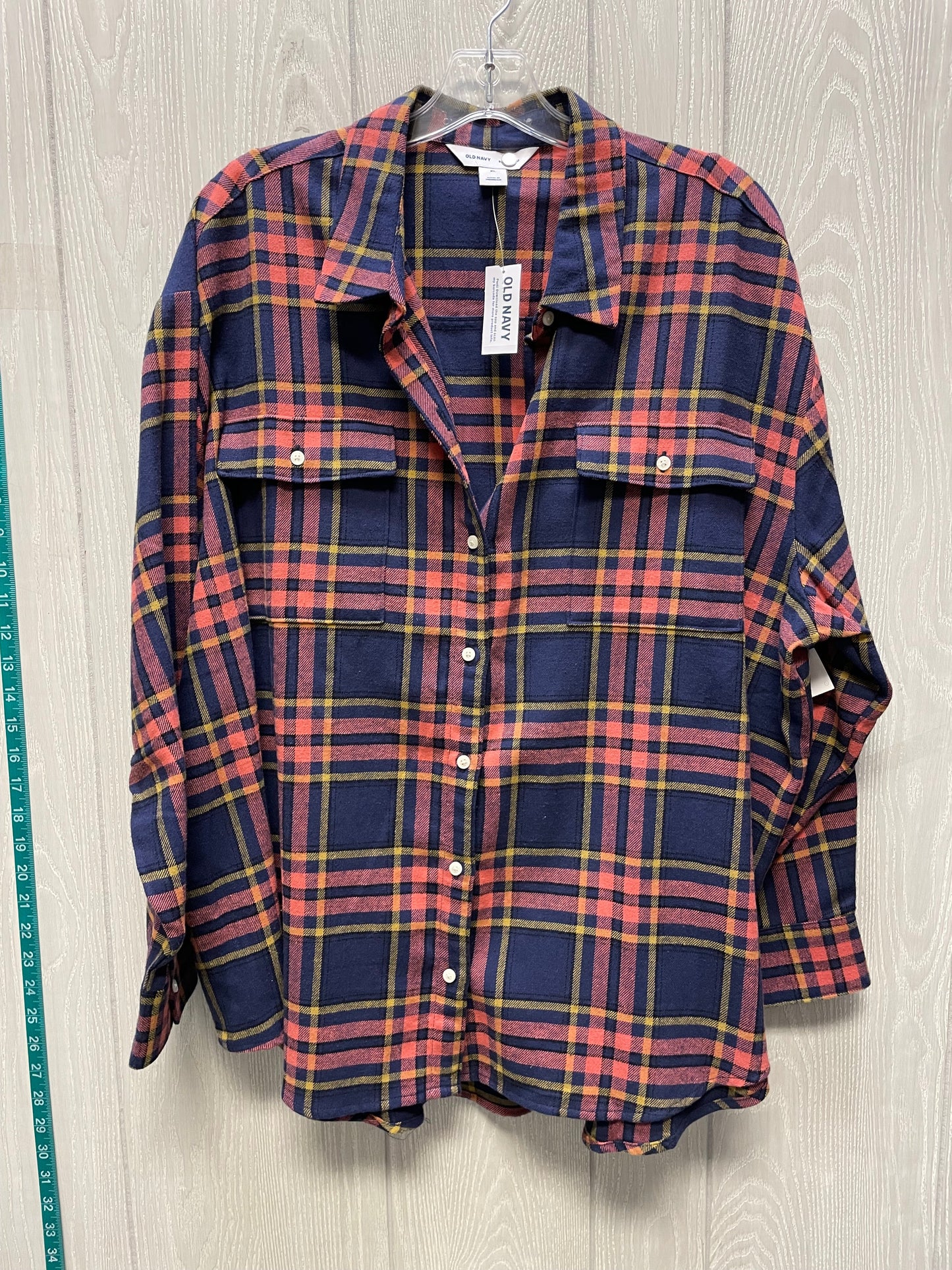 Top Long Sleeve By Old Navy In Plaid Pattern, Size: Xl