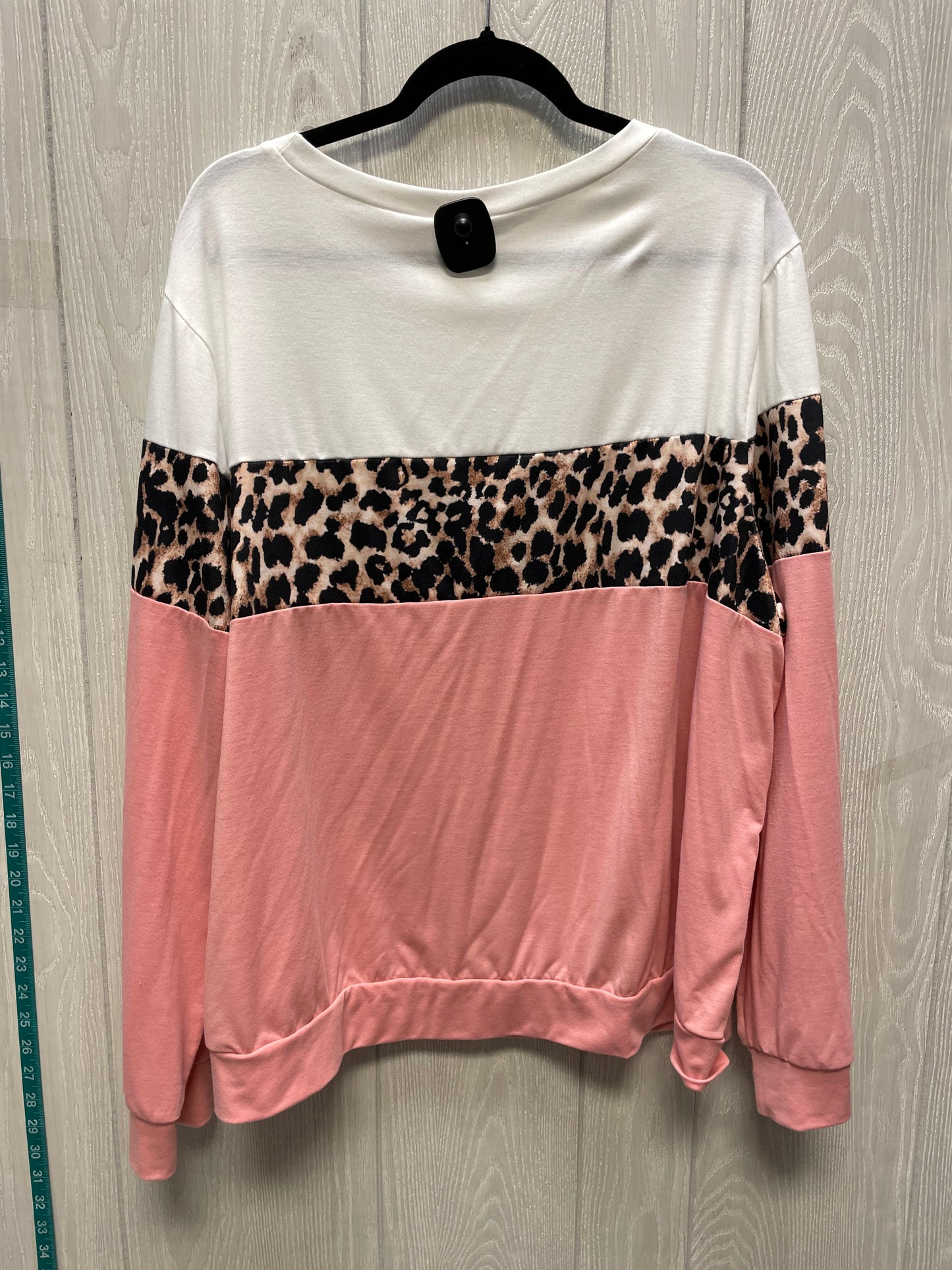 Top Long Sleeve By Clothes Mentor In Multi-colored, Size: 3x