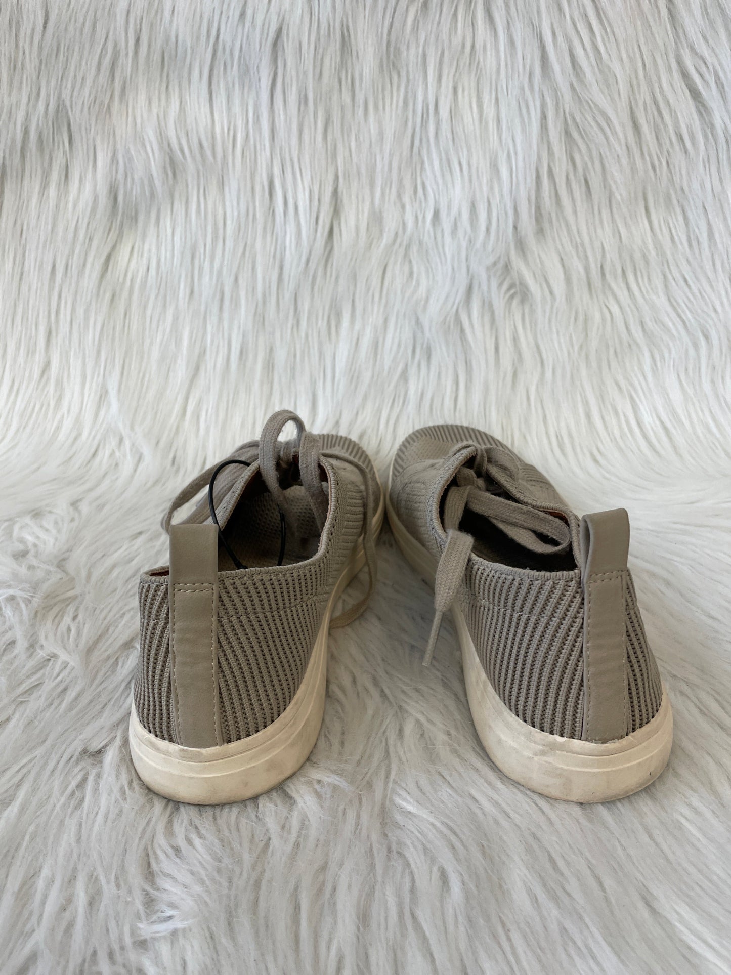 Shoes Sneakers By Lucky Brand In Tan, Size: 8.5