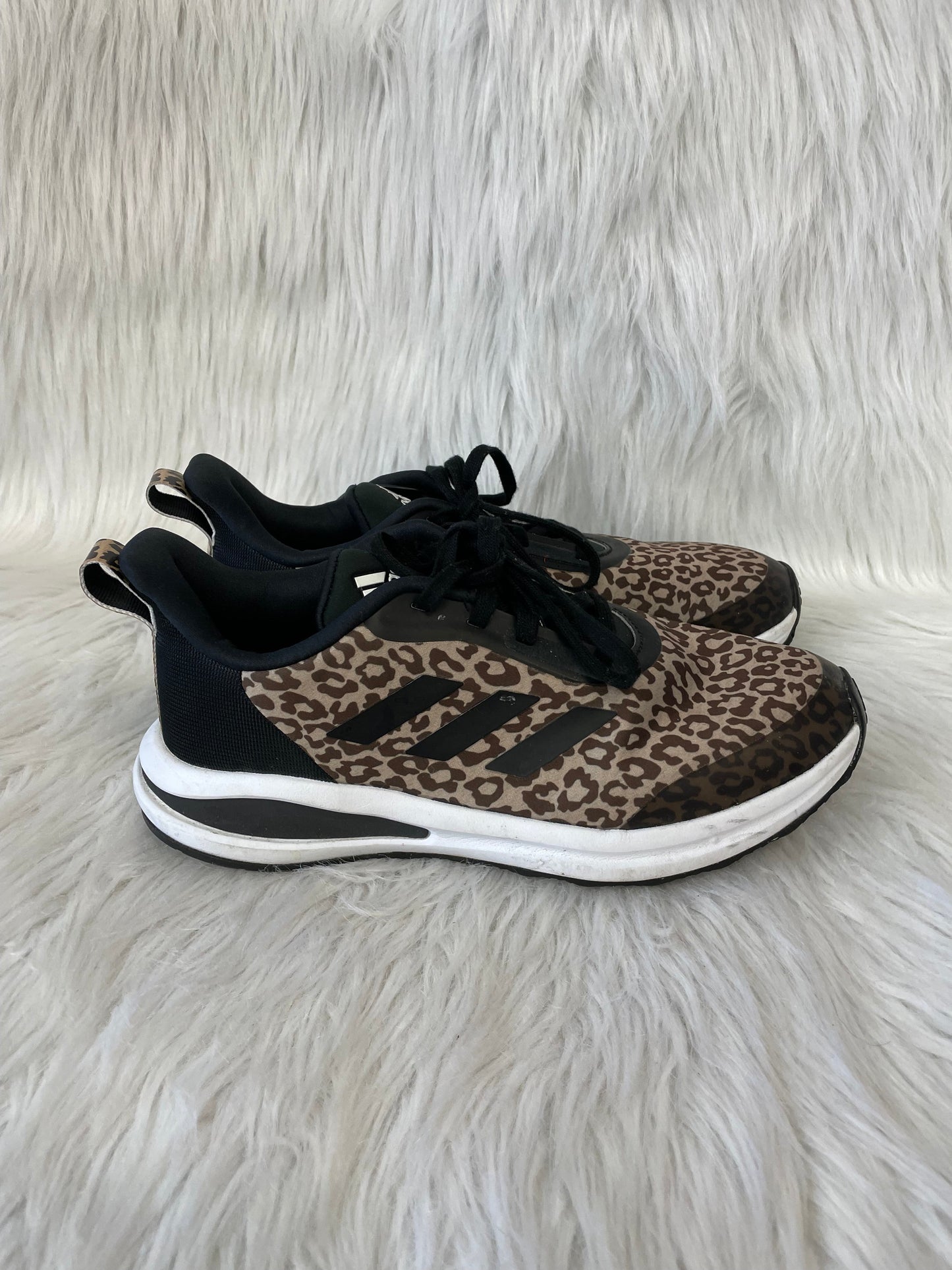 Shoes Athletic By Adidas In Animal Print, Size: 8