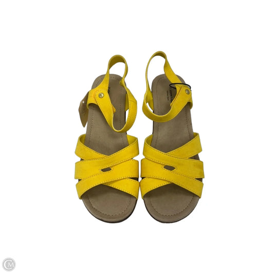 Sandals Heels Wedge By St Johns Bay In Yellow, Size: 11