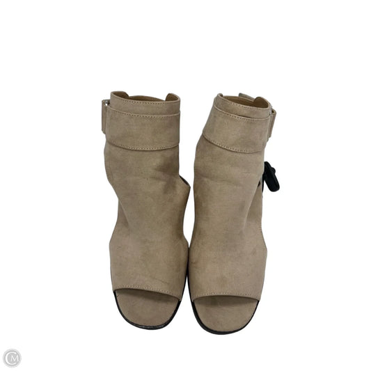 Sandals Heels Block By Clothes Mentor In Tan, Size: 11