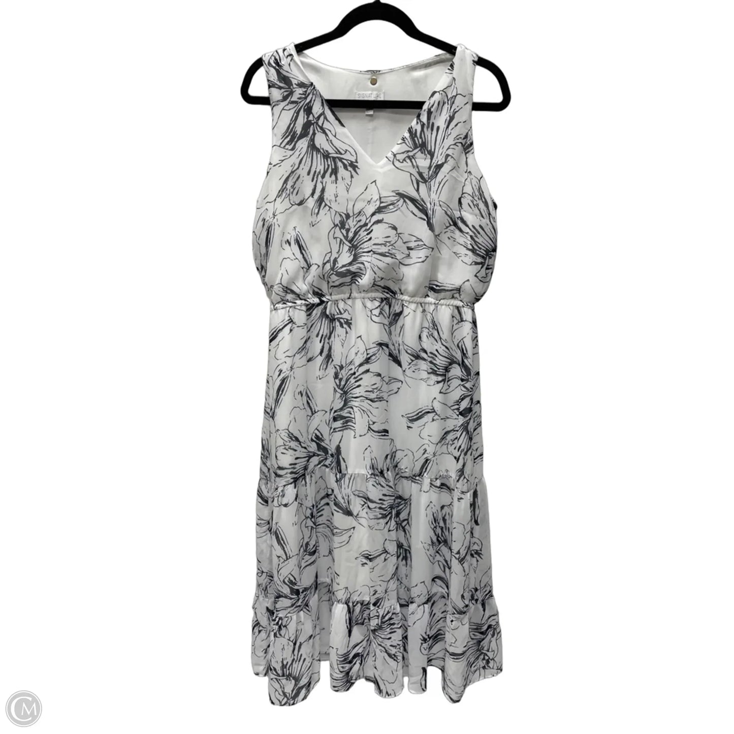Dress Casual Maxi By Signature By Robbie Bee In Blue & White, Size: L