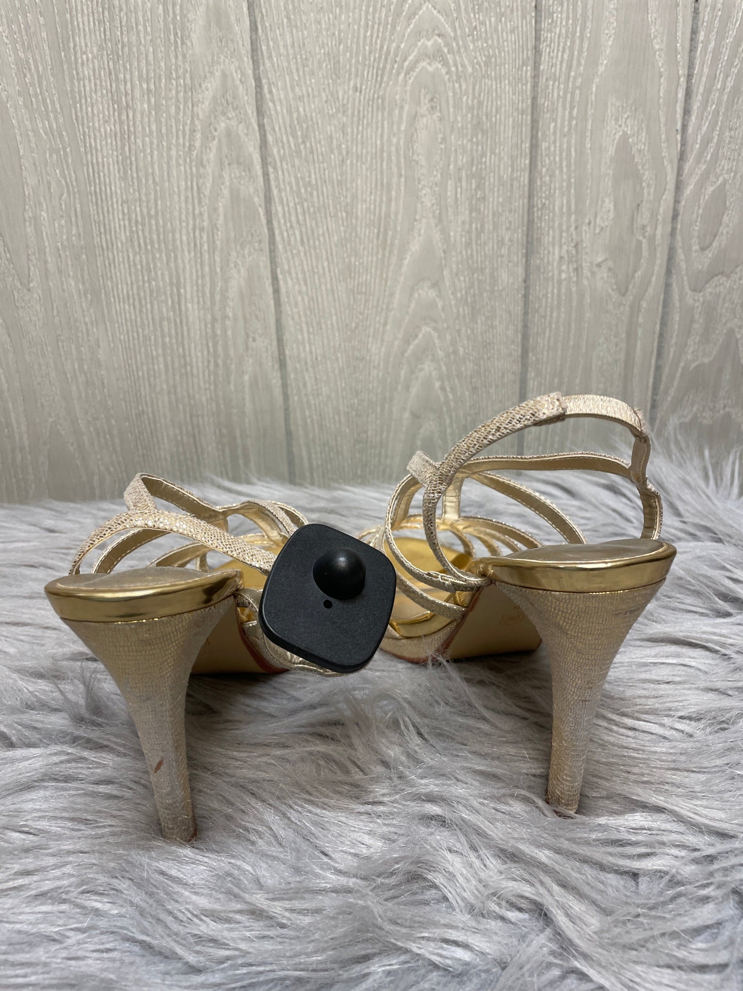 Sandals Heels Stiletto By Clothes Mentor In Gold, Size: 7