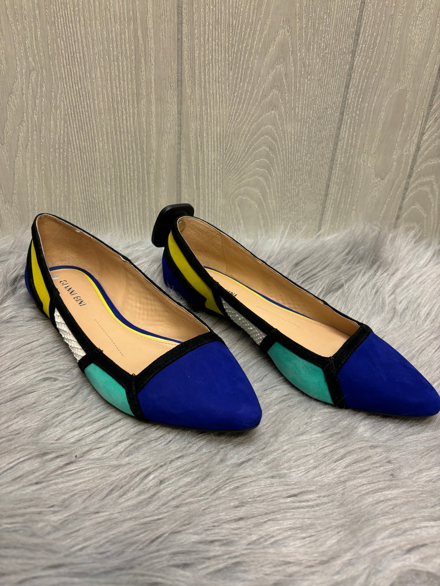 Multi-colored Shoes Flats Gianni Bini, Size 8.5