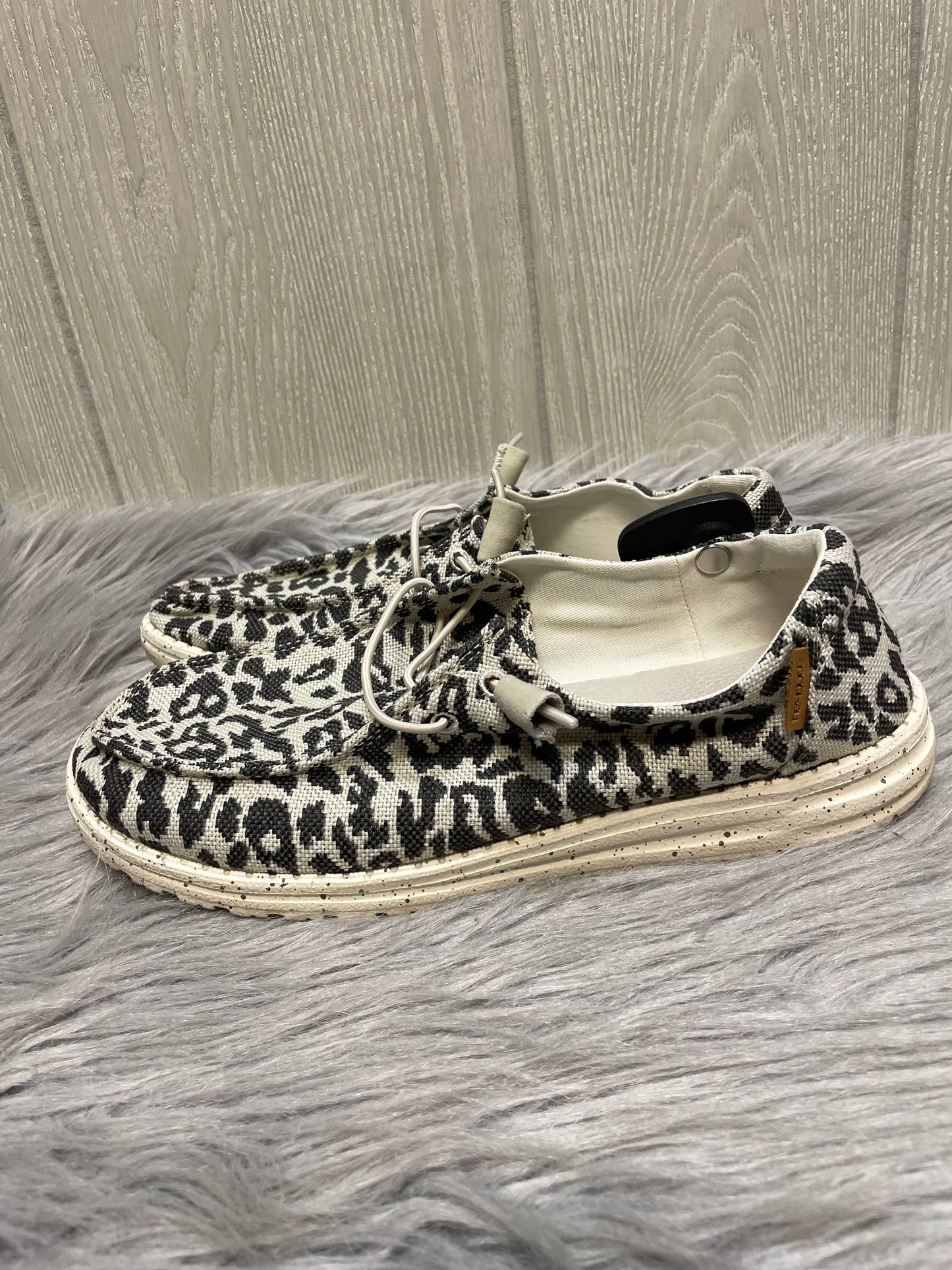 Shoes Sneakers By Hey Dude In Animal Print, Size: 10