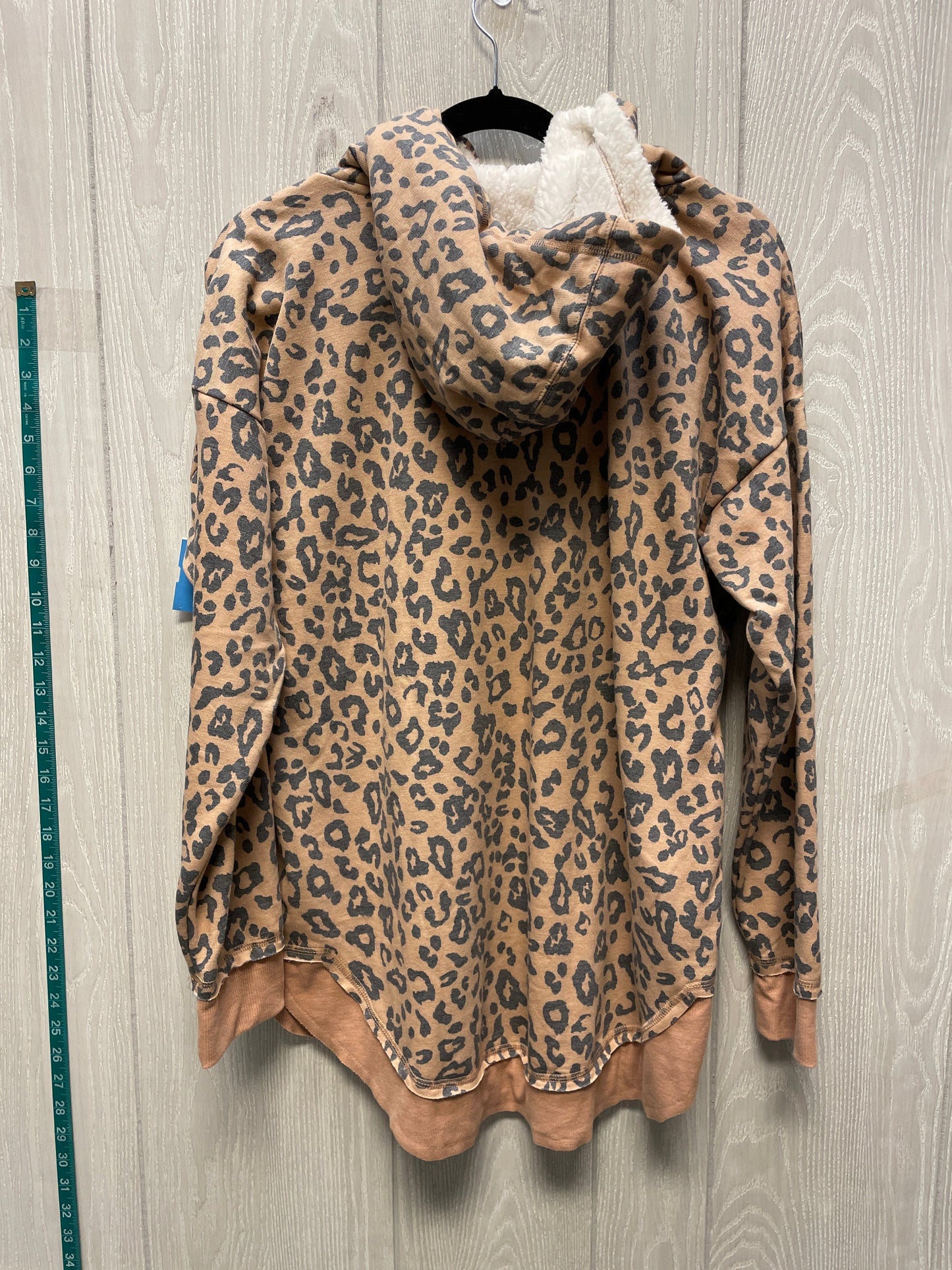 Top Long Sleeve By Maurices In Animal Print, Size: L