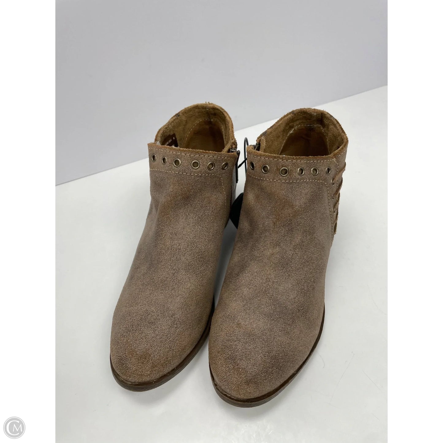 Boots Ankle Flats By Minnetonka In Brown, Size: 6.5