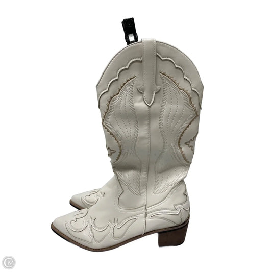 Boots Western By Clothes Mentor In Cream, Size: 10