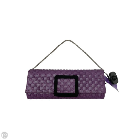 Clutch By Clothes Mentor, Size: Medium