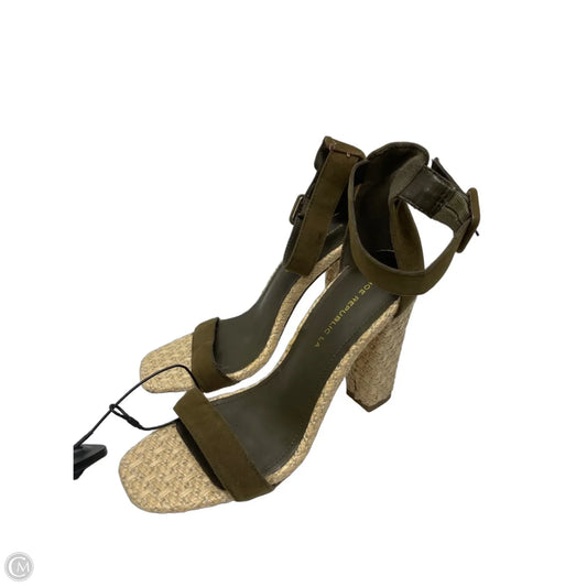 Sandals Heels Block By Clothes Mentor In Green & Tan, Size: 6.5