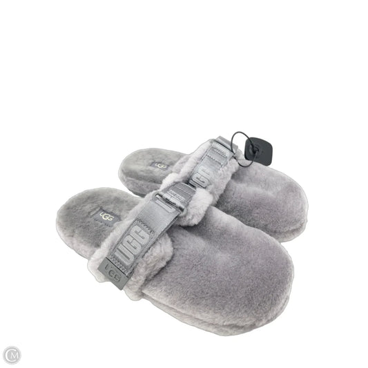 Shoes Designer By Ugg In Grey, Size: 6