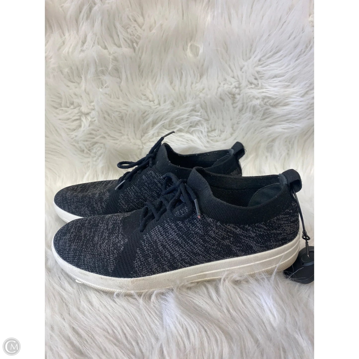 Shoes Sneakers By Fitflop In Black & Grey, Size: 8.5