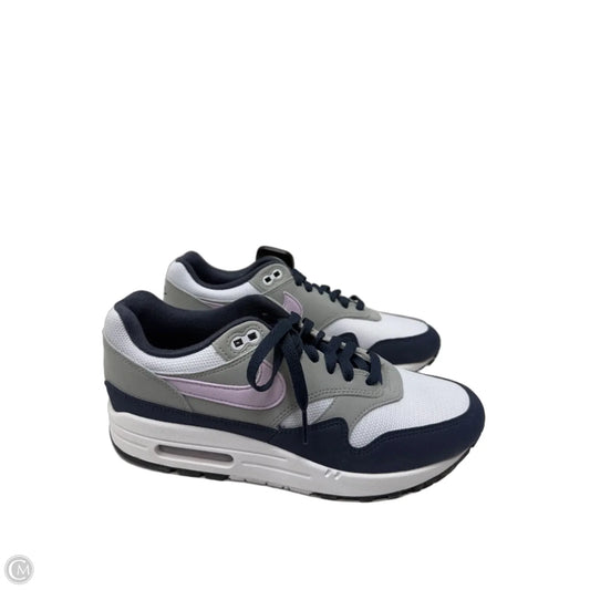 Shoes Sneakers By Nike In Grey, Size: 10