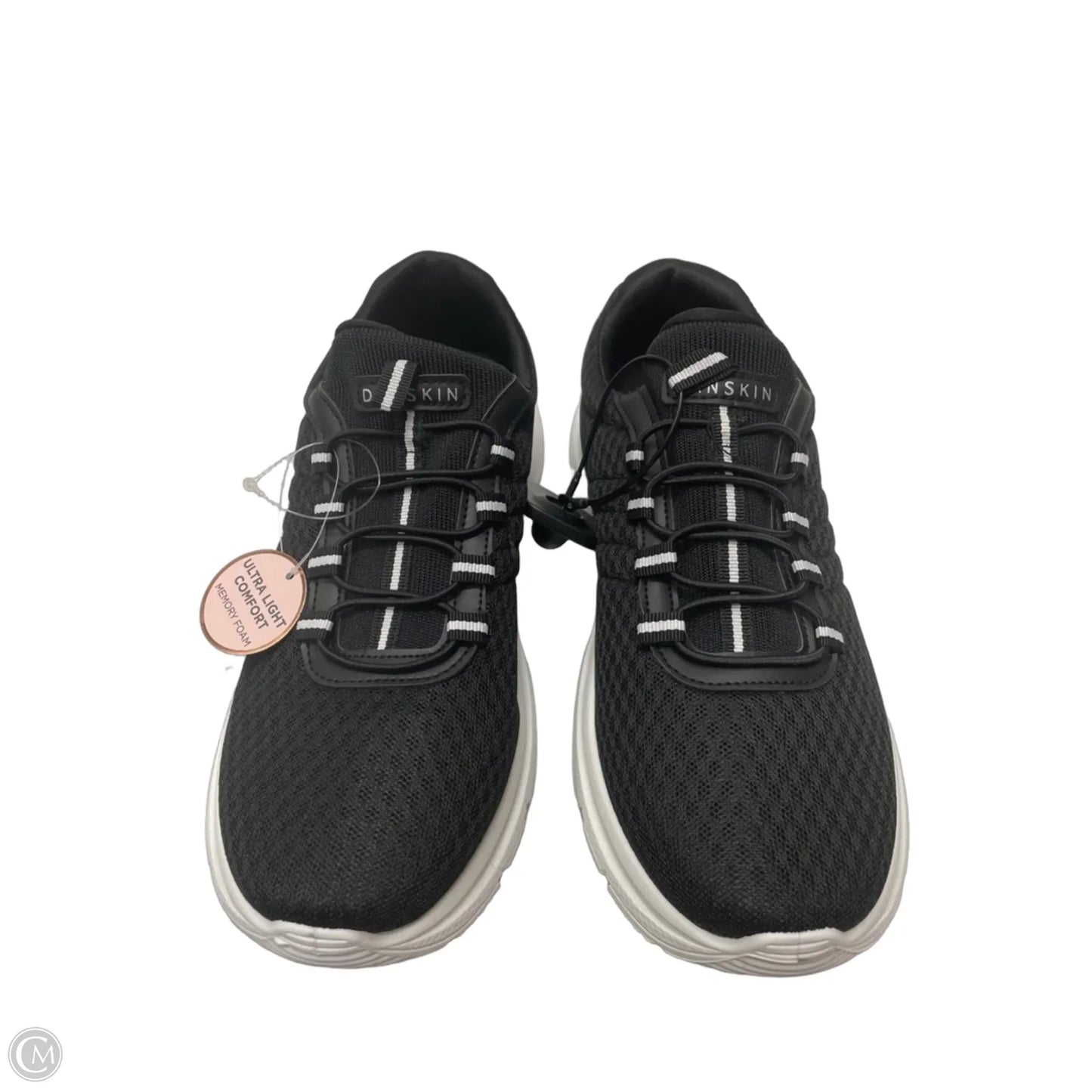 Shoes Sneakers By Danskin In Black & White, Size: 9