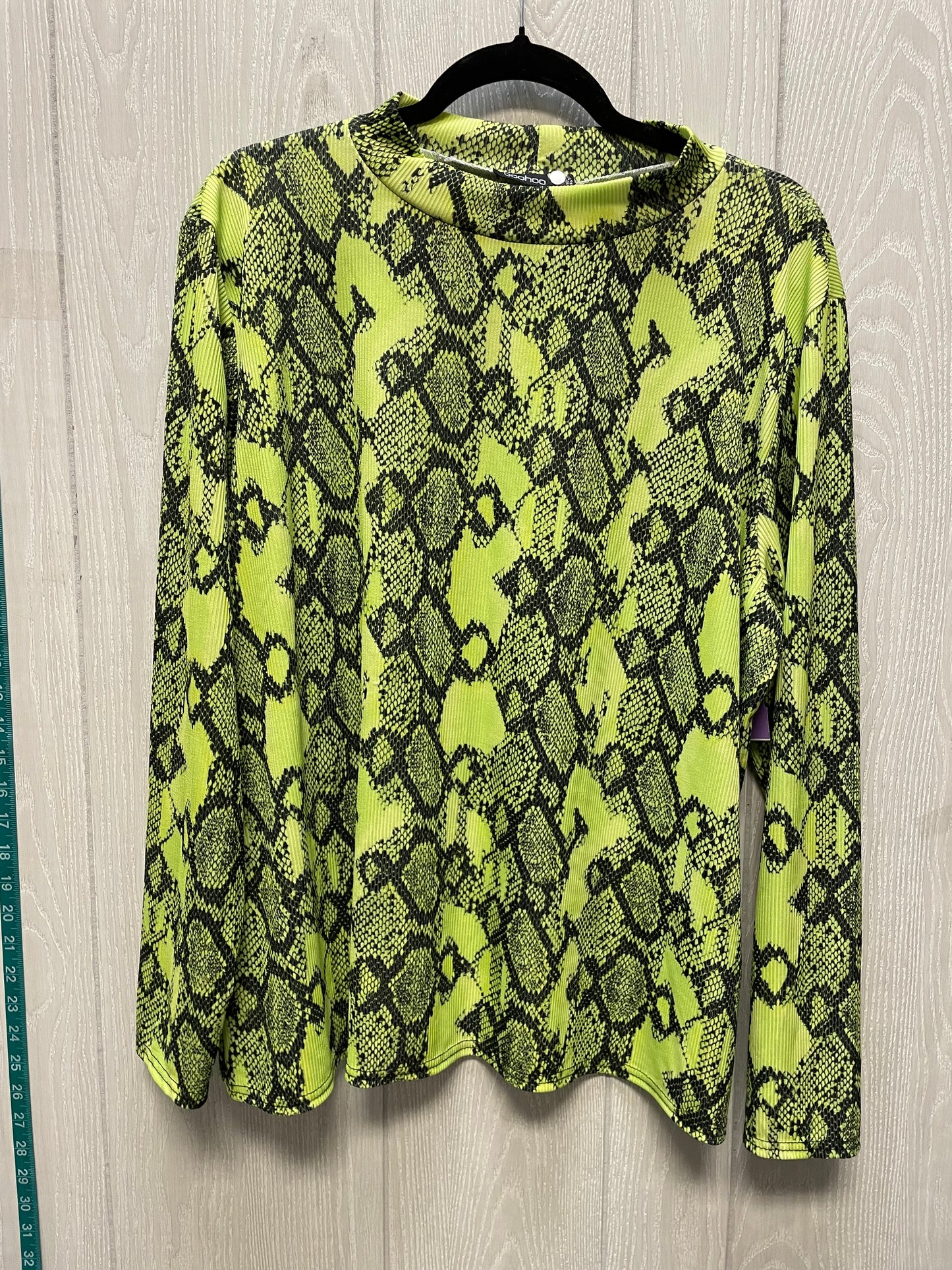 Top Long Sleeve By Boohoo Boutique In Snakeskin Print, Size: 2x