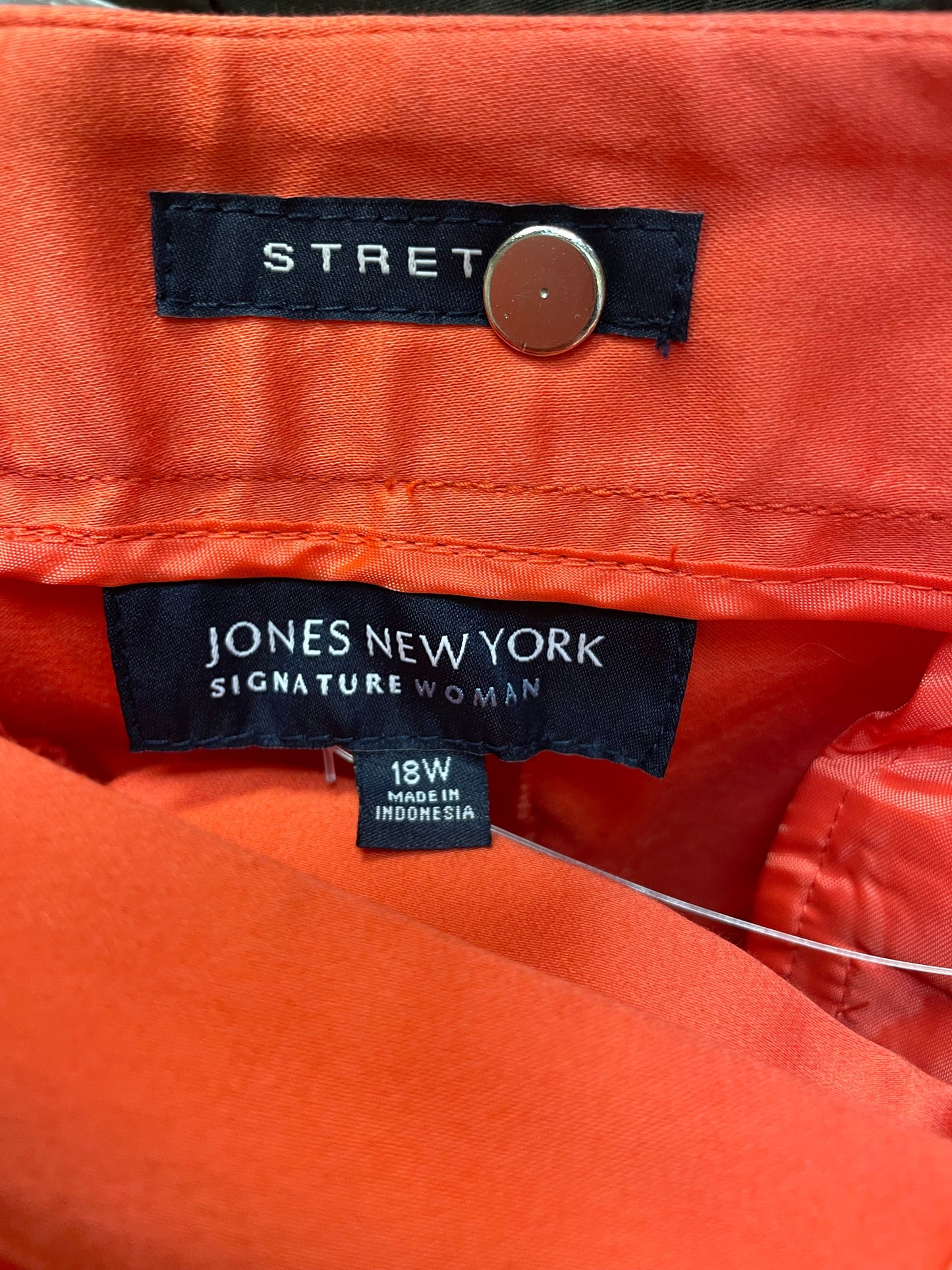 Orange Shorts Jones New York, Size 18