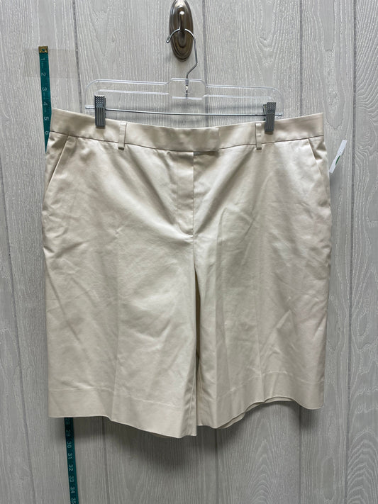 Tan Shorts Brooks Brothers, Size 16