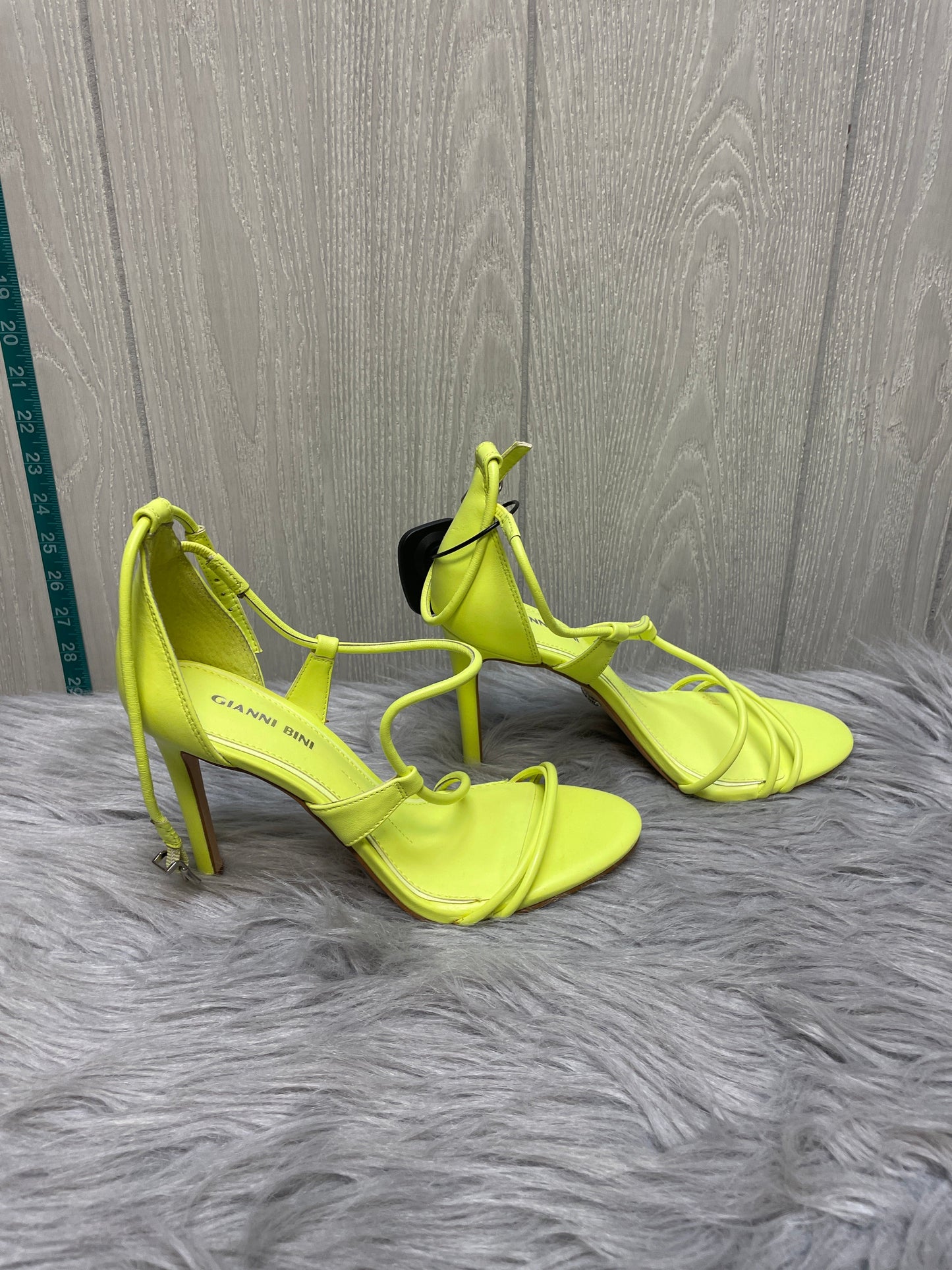 Sandals Heels Stiletto By Gianni Bini In Green, Size: 7.5