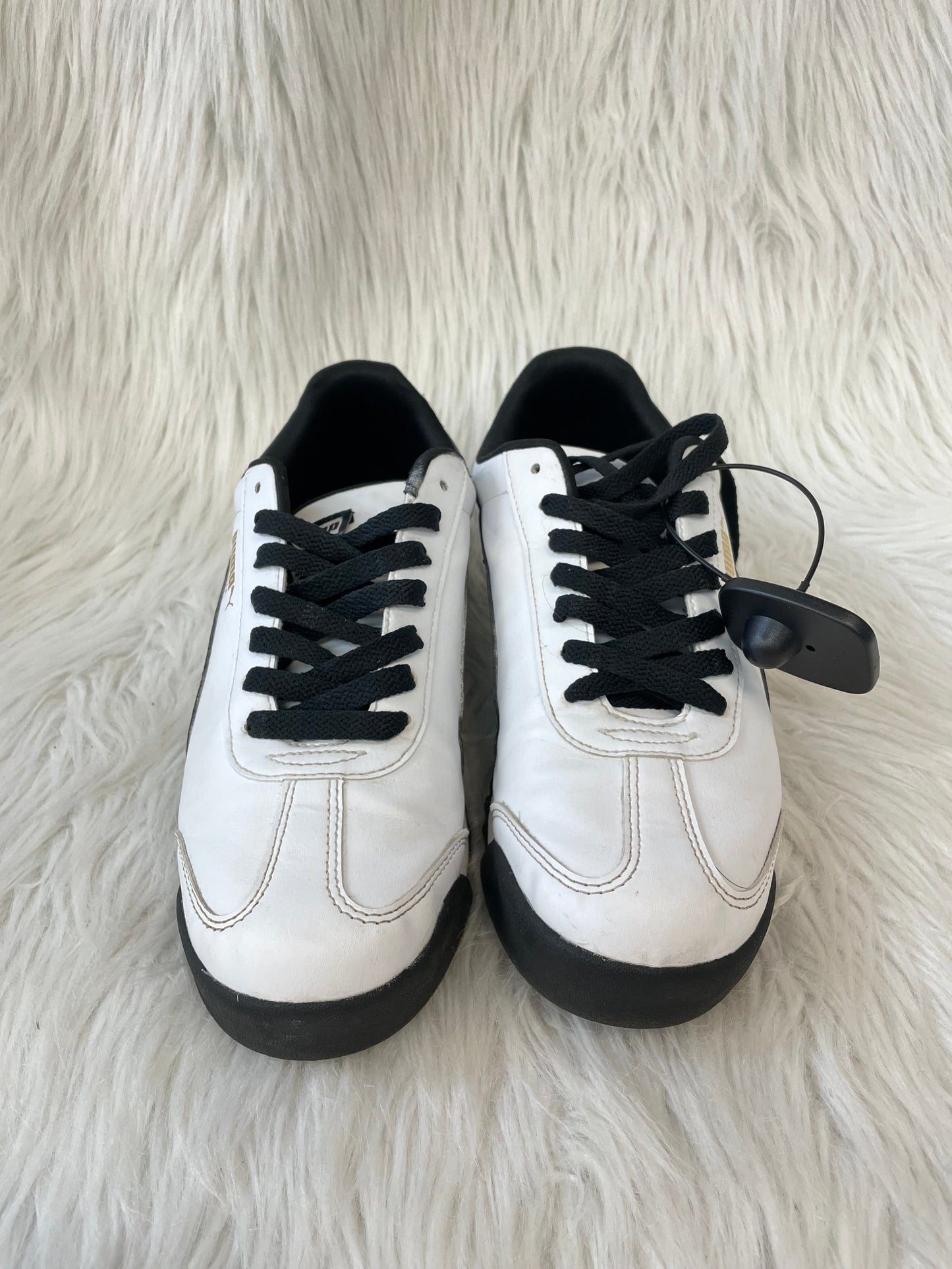 Shoes Athletic By Puma In Black & White, Size: 8