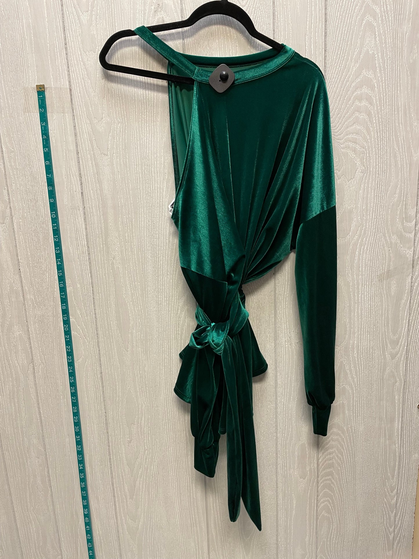 Top Long Sleeve By Fashion Nova In Green, Size: 2x