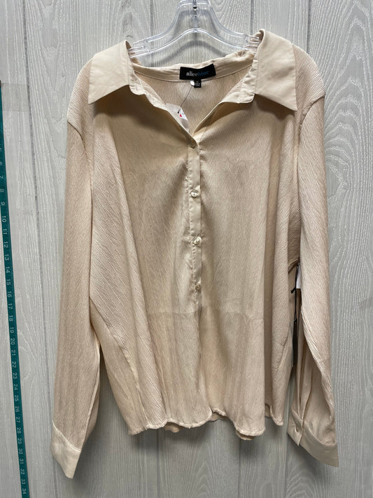 Top Long Sleeve By Clothes Mentor In Beige, Size: 3x