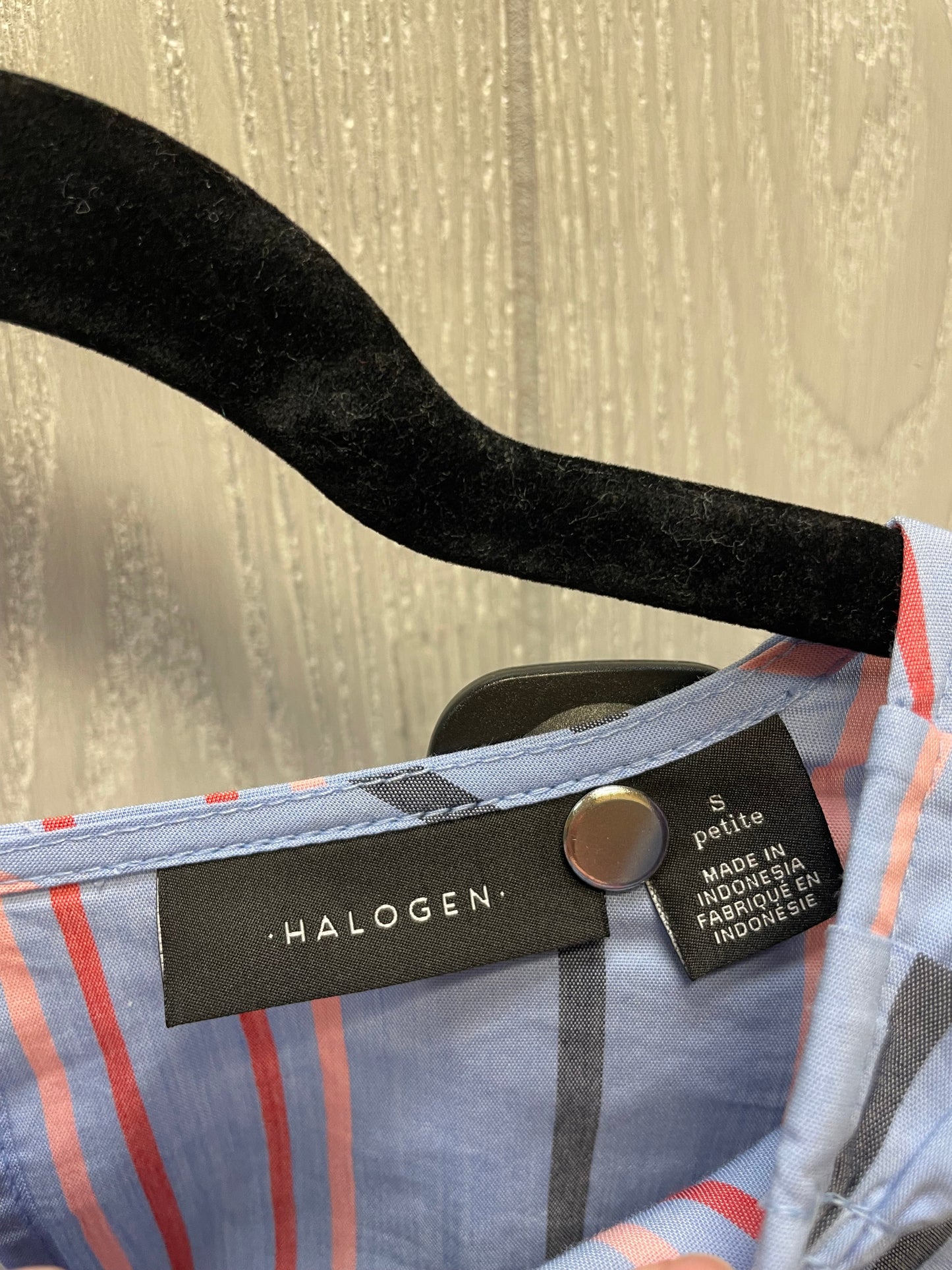 Top Long Sleeve By Halogen In Striped Pattern, Size: S