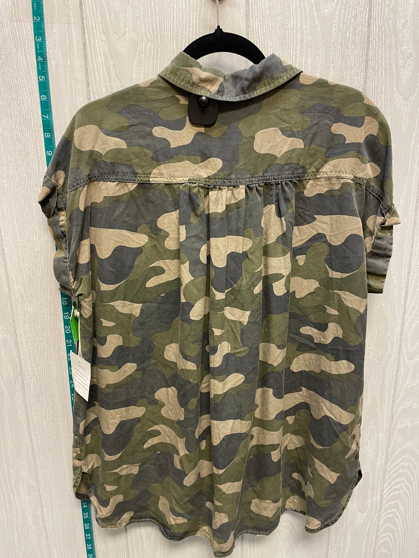 Camouflage Print Top Short Sleeve C And C, Size M