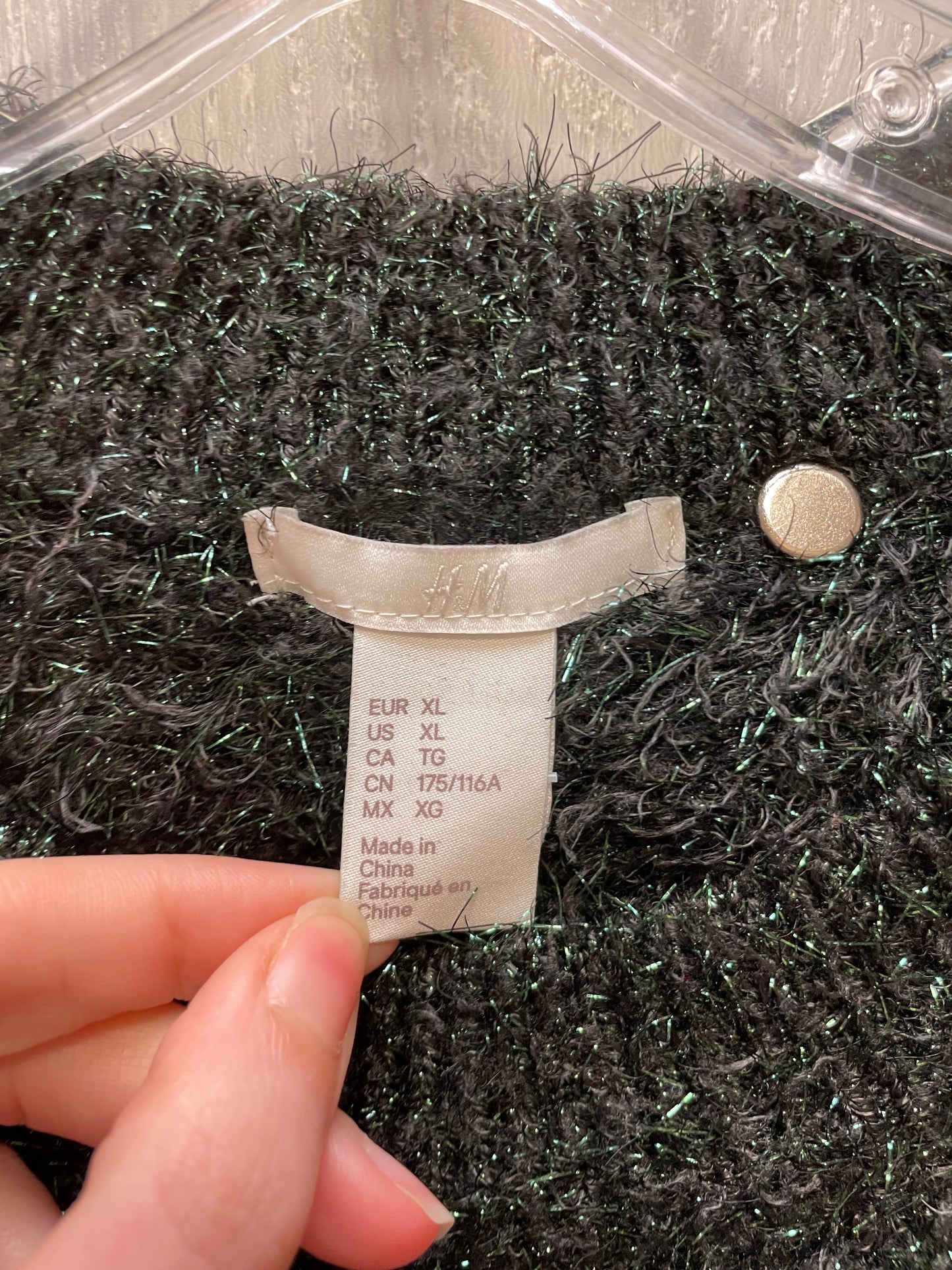 Sweater By H&m In Black & Green, Size: Xl