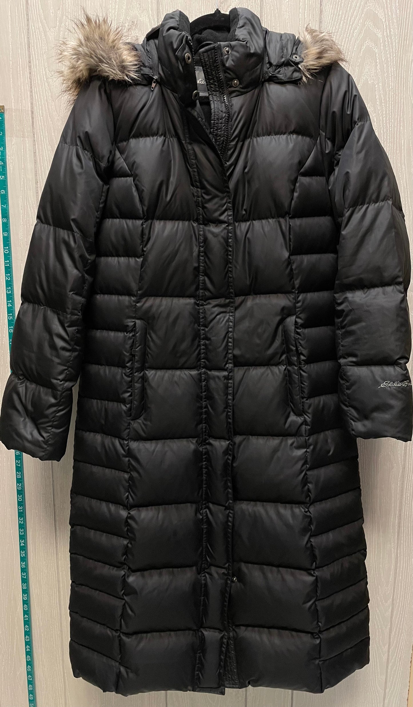 Coat Puffer & Quilted By Eddie Bauer In Black, Size: M