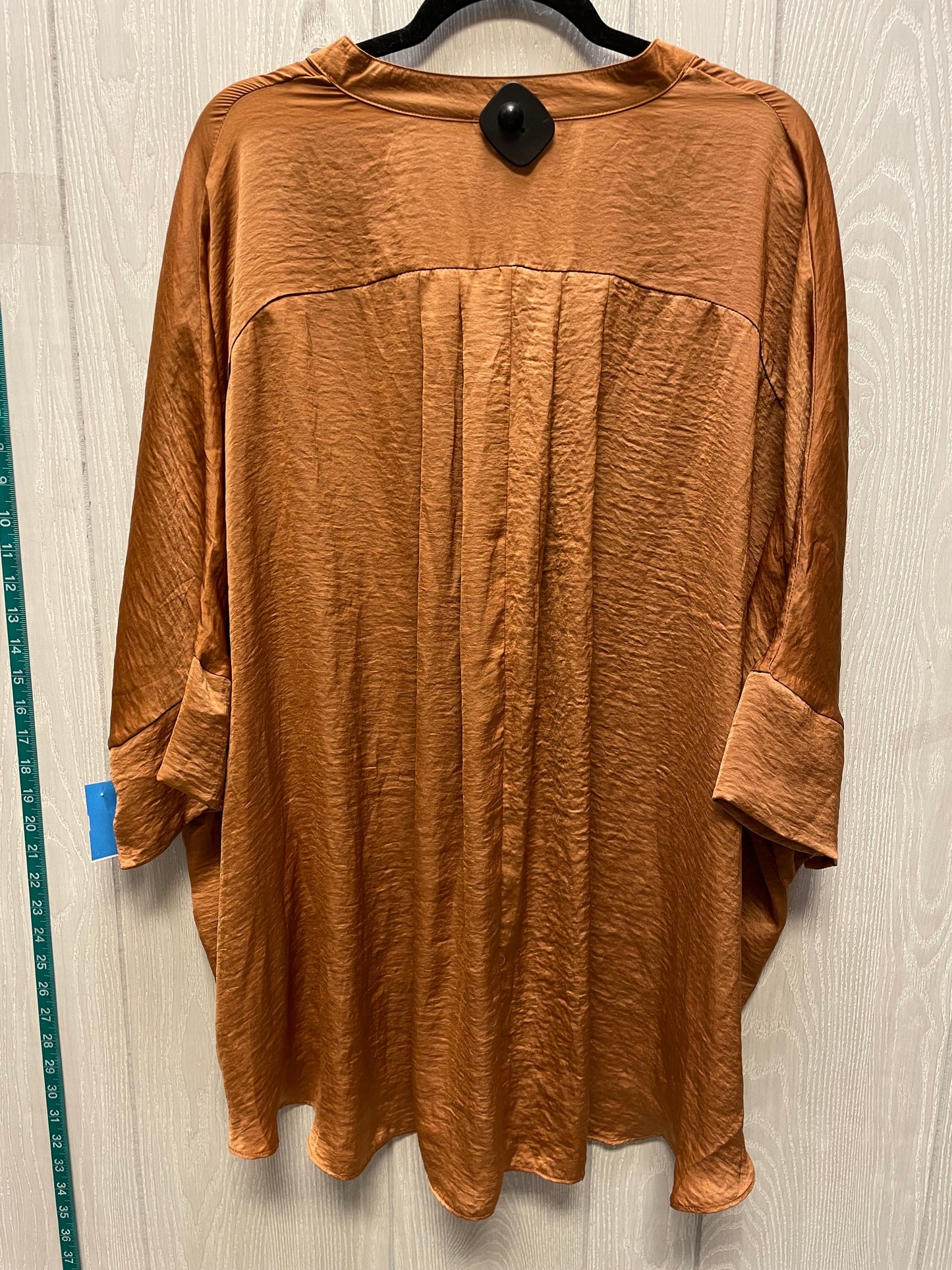 Blouse Short Sleeve By Gigio In Brown, Size: M