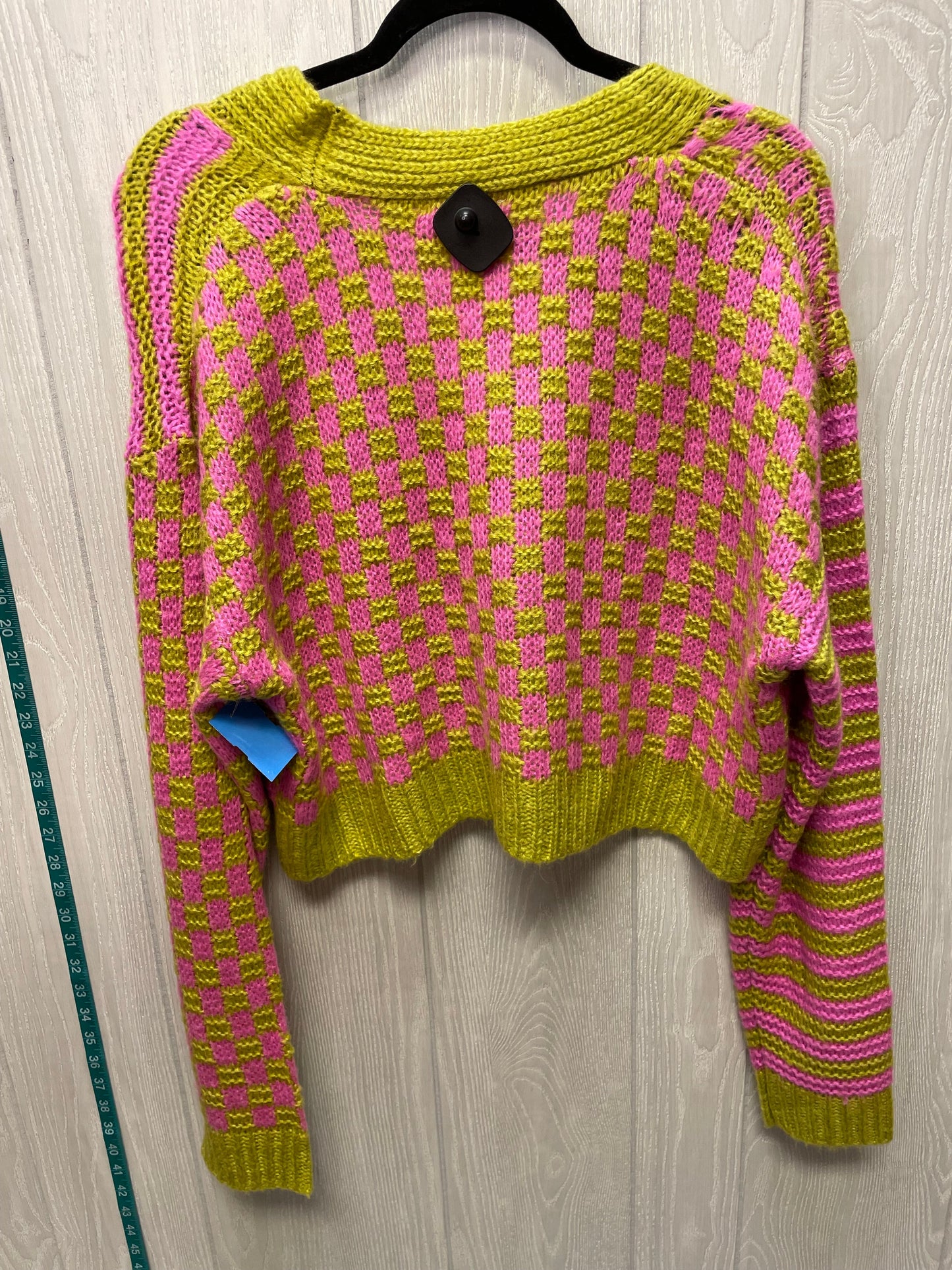 Sweater By Clothes Mentor In Green & Pink, Size: M